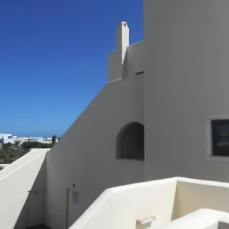 Dagris Kamari (Santorini)