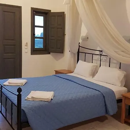 Apartment Dagris Kamari (Santorini)